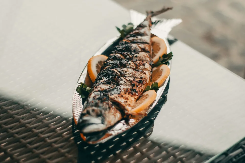 BookNoFees: Beispielfoto: Gegrillter Fisch