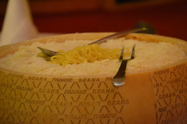 BookNoFees: Restaurant – Restaurant Tra Di Noi – Berlin – Restaurant „Tra Di Noi“, Foto 3