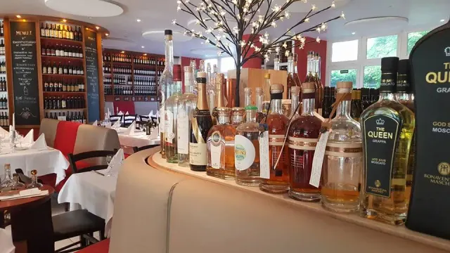 BookNoFees: Restaurant – Restaurant Tra Di Noi – Berlin – Restaurant „Tra Di Noi“, Foto 2