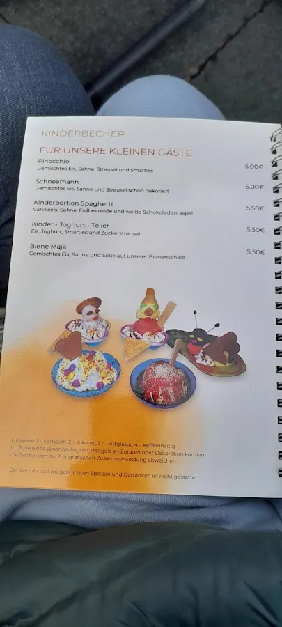 BookNoFees: Eisdiele – Eis Café Venezia – Arnsberg – Hier ist das Café Venezia, Foto 2
