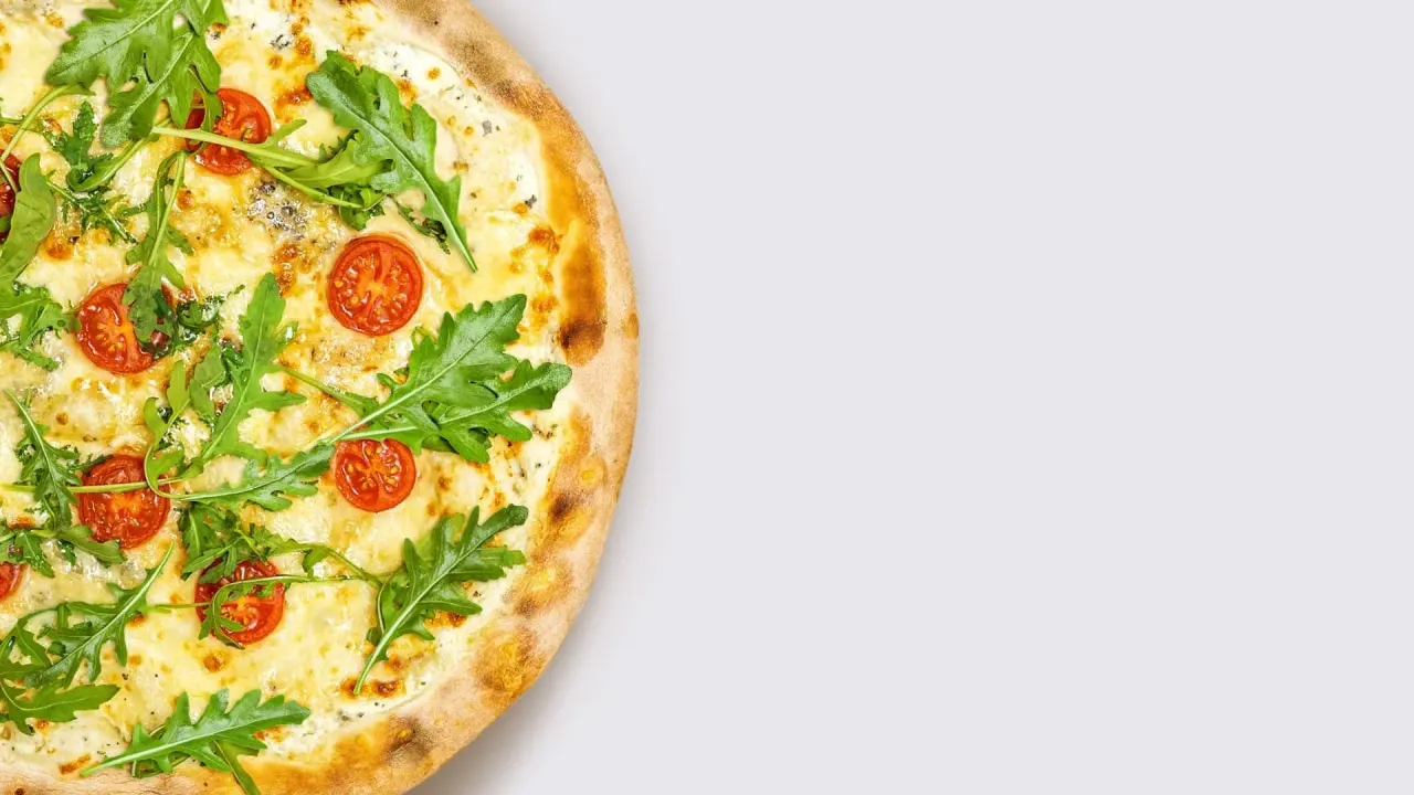BookNoFees: Imbiss – Pizza Letná – Prague – Pizza Letná, Foto 1