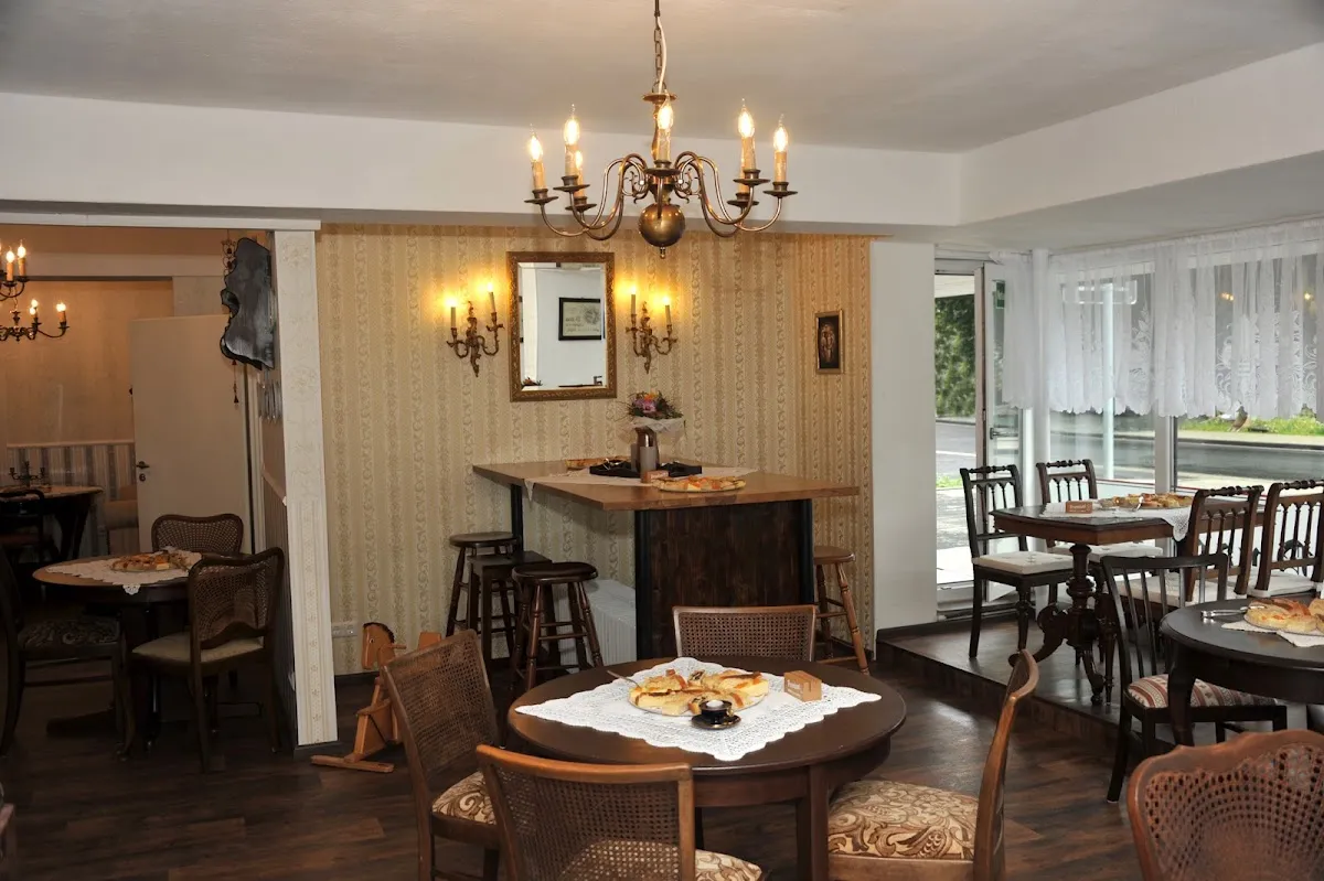 BookNoFees: Restaurant – Café Klarfeld – Hilchenbach – Café Klarfeld, Foto 1