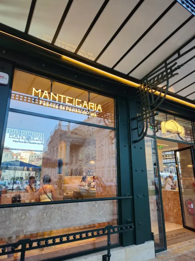 BookNoFees: Restaurant – Manteigaria - Fábrica de Pastéis de Nata – Lisbon – Manteigaria – Fabrik für Pastéis de Nata, Foto 2