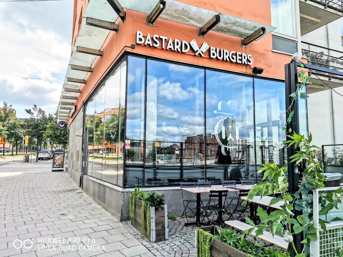 BookNoFees: Restaurant – Bastard Burgers – Stockholm – Bastard-Burger, Foto 1