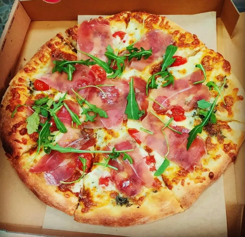 BookNoFees: Imbiss – Pizza Lab – Athens – Pizza Lab, Foto 1