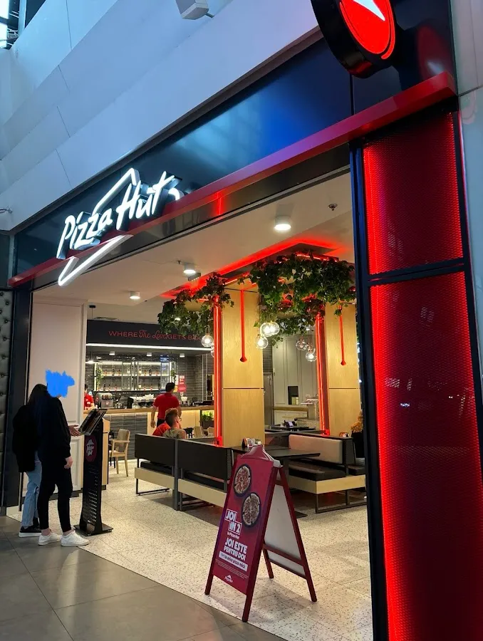 BookNoFees: Restaurant – Pizza Hut – Bucharest – Pizza Hut, Foto 1