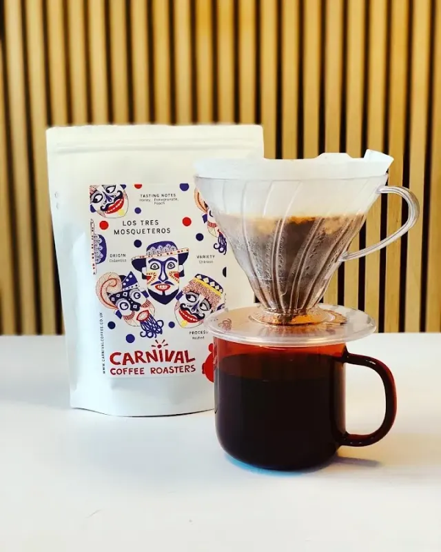 BookNoFees: Café – Carnival Coffee Roasters – London – Carnival Coffee Roasters, Foto 2
