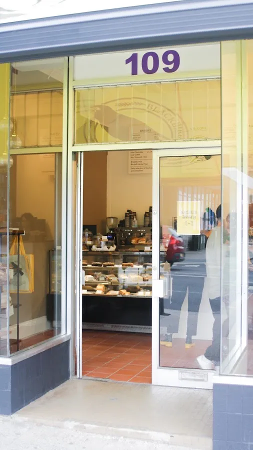BookNoFees: Bäckerei – Blackbird Bakery – London – Blackbird Bäckerei, Foto 1