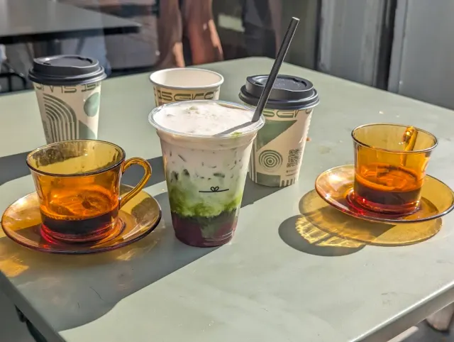 BookNoFees: Café – 15grams – London – 15 Gramm, Foto 2
