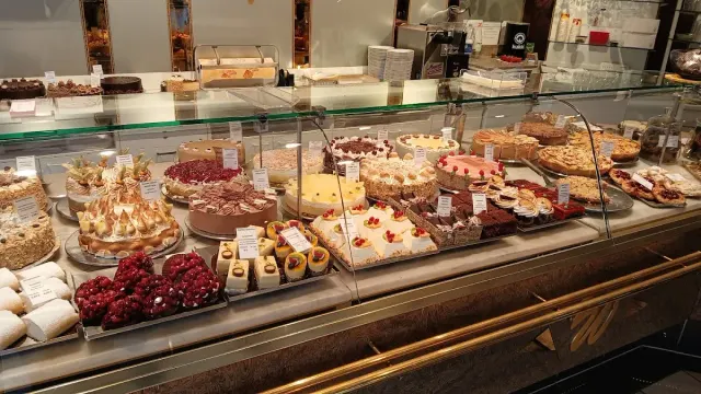 BookNoFees: Café und Konditorei Wenning, Herdecke