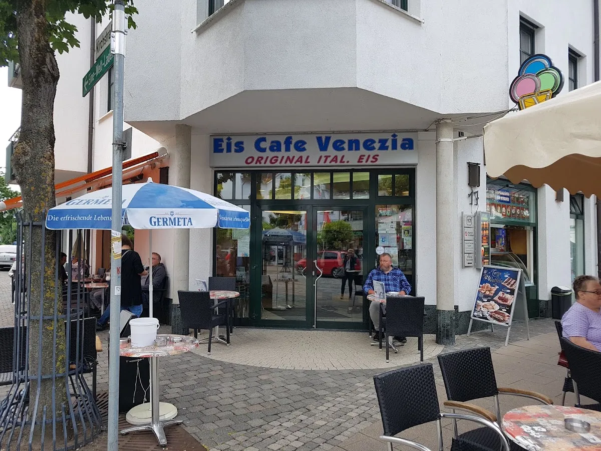 BookNoFees: Eisdiele – Casto Fabio Italienisches Eiscafé – Marsberg – Casto Fabio Italienisches Eiscafé, Foto 1