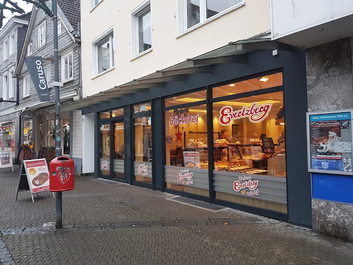 BookNoFees: Restaurant – Bäckerei Evertzberg – Schwelm – Bäckerei Evertzberg, Foto 1