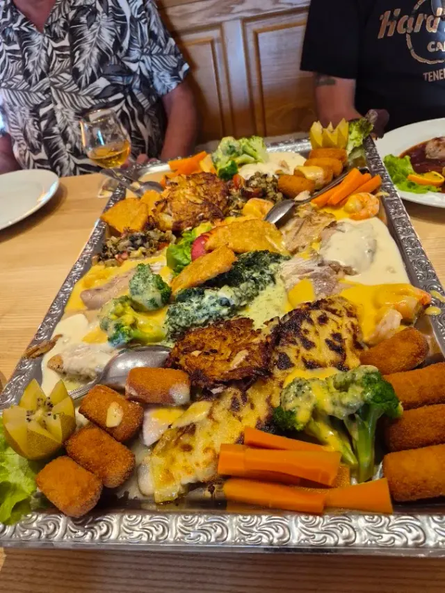 BookNoFees: Restaurant – Gasthof Kaiser – Kirchhundem – Gasthof Kaiser, Foto 2
