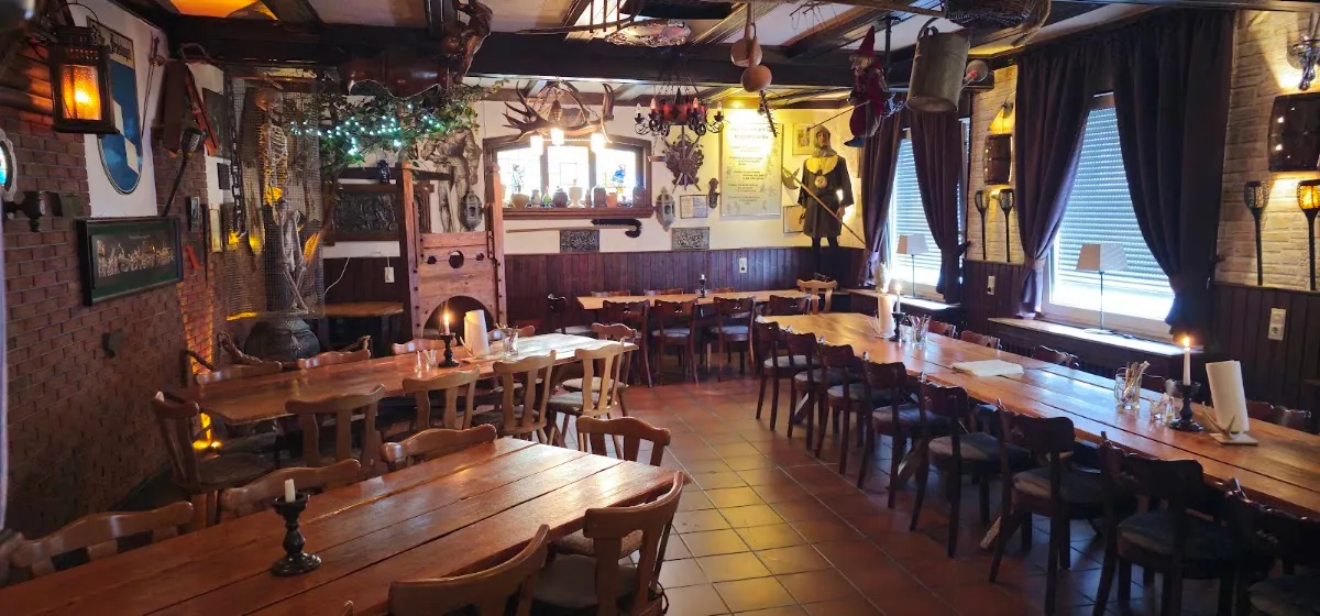 BookNoFees: Restaurant – Beim Raubritter – Drolshagen – Beim Raubritter, Foto 1
