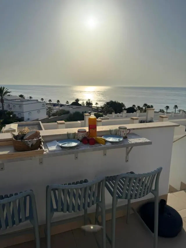 BookNoFees: Geräumiges Penthouse mit Atriumterrasse und Pools – Mojácar