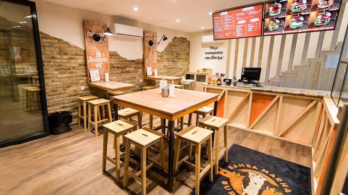 BookNoFees: Restaurant – Bamba Marha – Budapest – Halte an Marha fest, Foto 1
