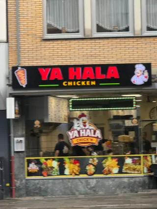 Imbiss – BookNoFees: Foto aus der Bewertung von Jens Scafarti zu Elite Döner