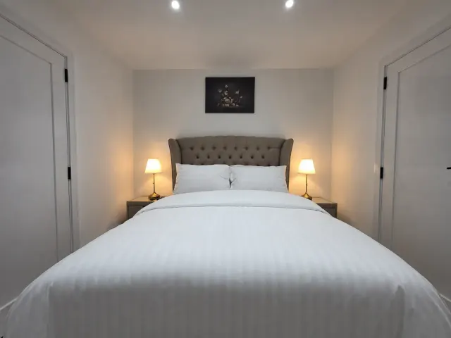 BookNoFees: Luaz-View Lodge  (Dublin, Ireland) – Dublin 24