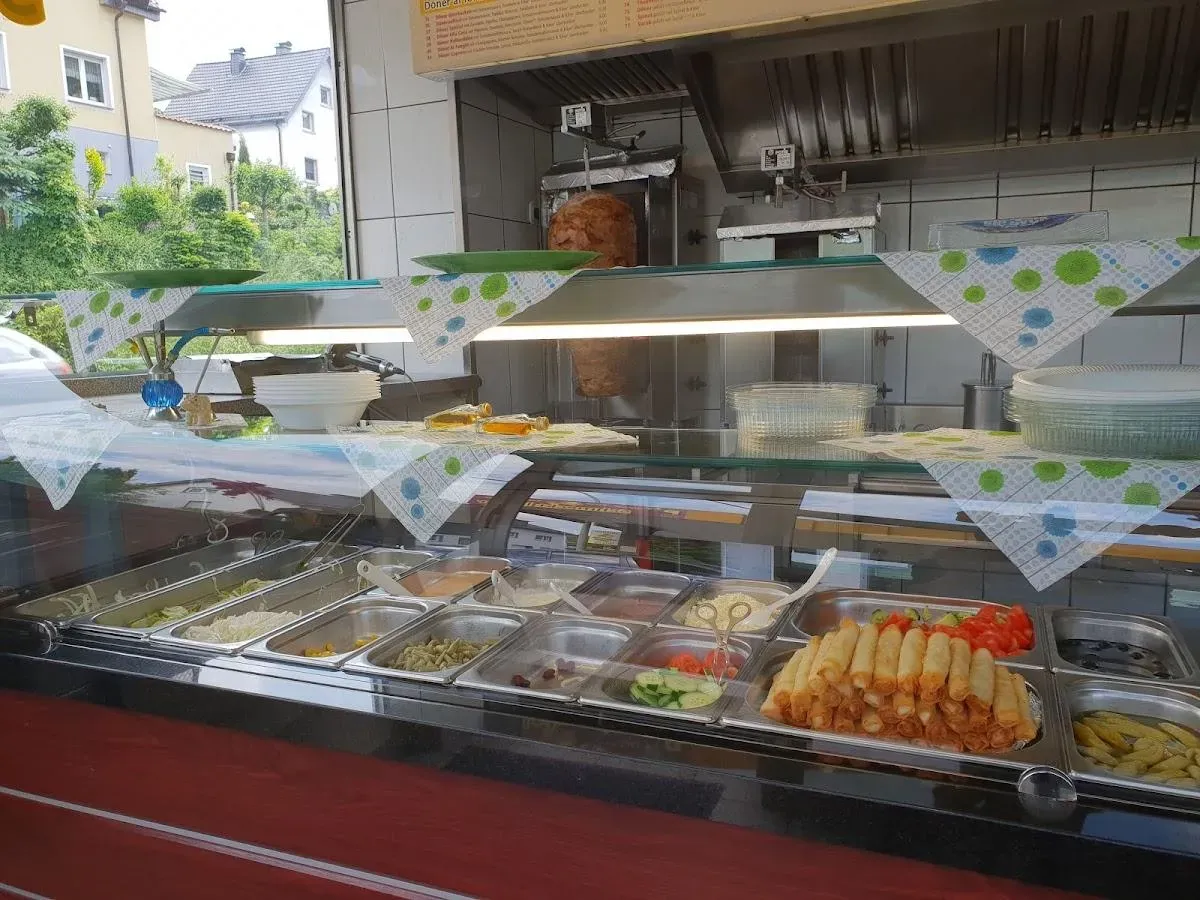 BookNoFees: Imbiss – Schmeckt Lecker Imbiss – Meschede-Freienohl – Schmeckt Lecker Imbiss, Foto 1
