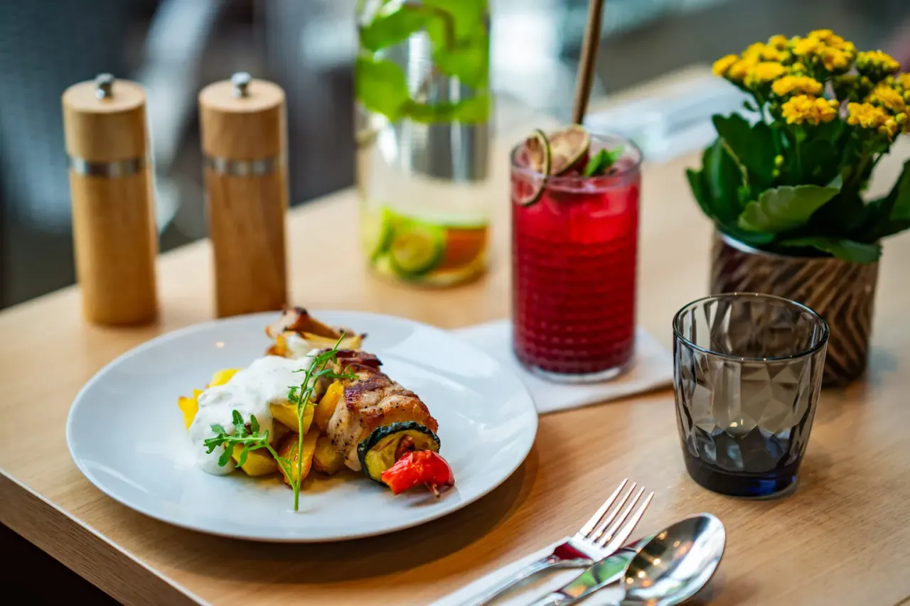 BookNoFees: Restaurant – Bistrot Puglia – Prague – Bistrot Apulien, Foto 1