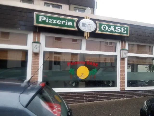 BookNoFees: Pizzeria Oase, Altena