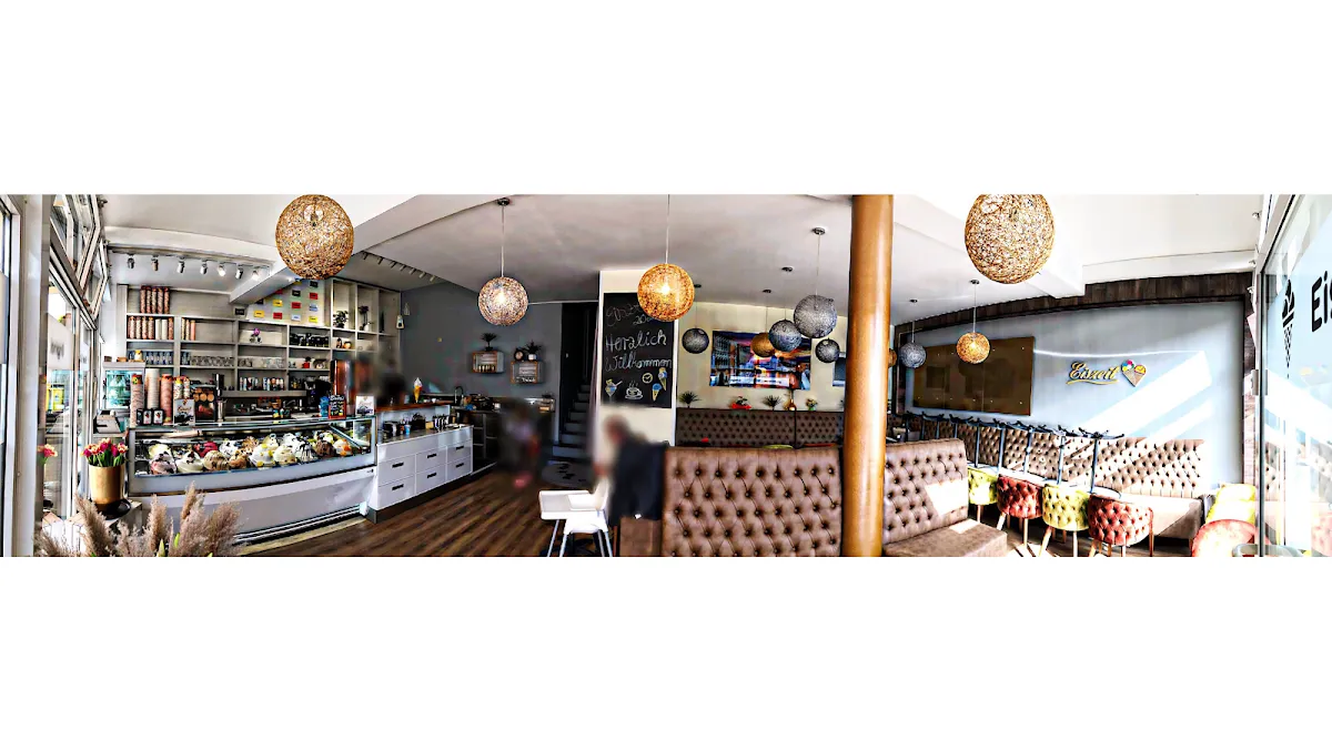 BookNoFees: Restaurant – Ankays Eiscafé – Freudenberg – Ankays Eiscafé, Foto 1