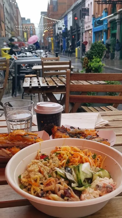 BookNoFees: Café – Blazing Salads – Dublin – Feurige Salate, Foto 3