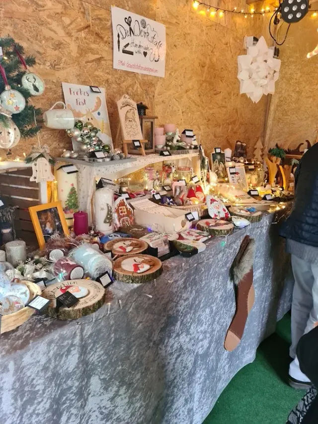 BookNoFees: Café – Cafe "Klunterbunt" – Nachrodt-Wiblingwerde – Cafe "Klunterbunt", Foto 2