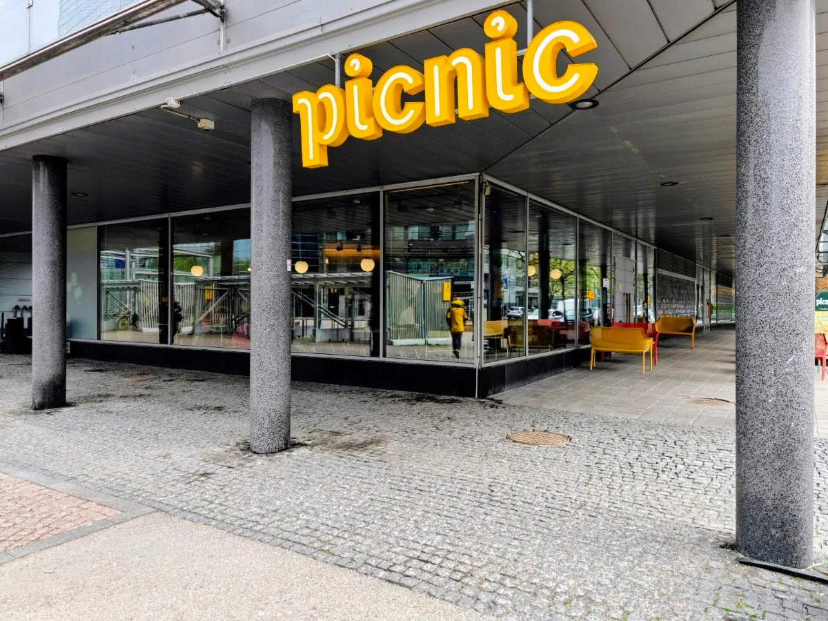 BookNoFees: Café – Picnic Ruoholahti – Helsinki – Picknick in Ruoholahti, Foto 1