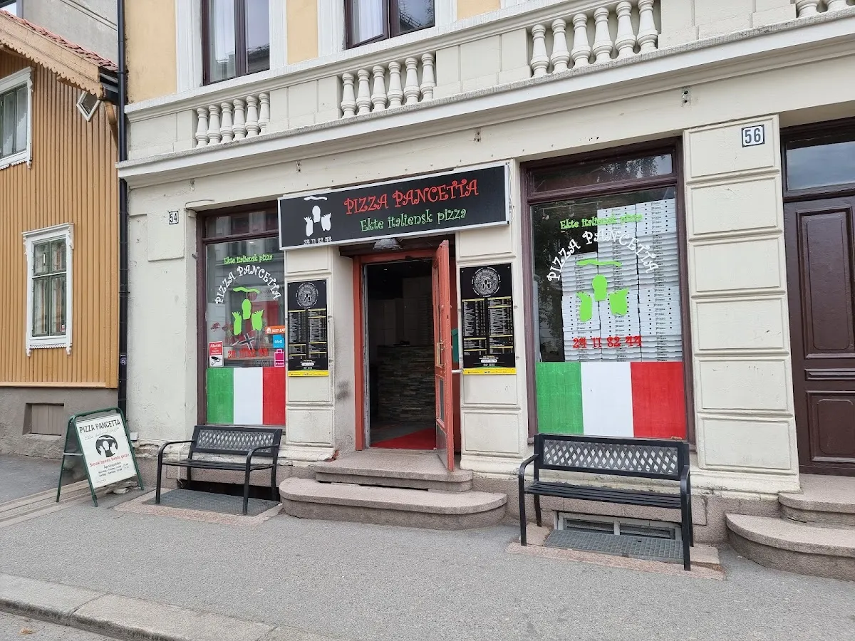 BookNoFees: Restaurant – Pizza Pancetta – Oslo – Pizza mit Pancetta, Foto 1