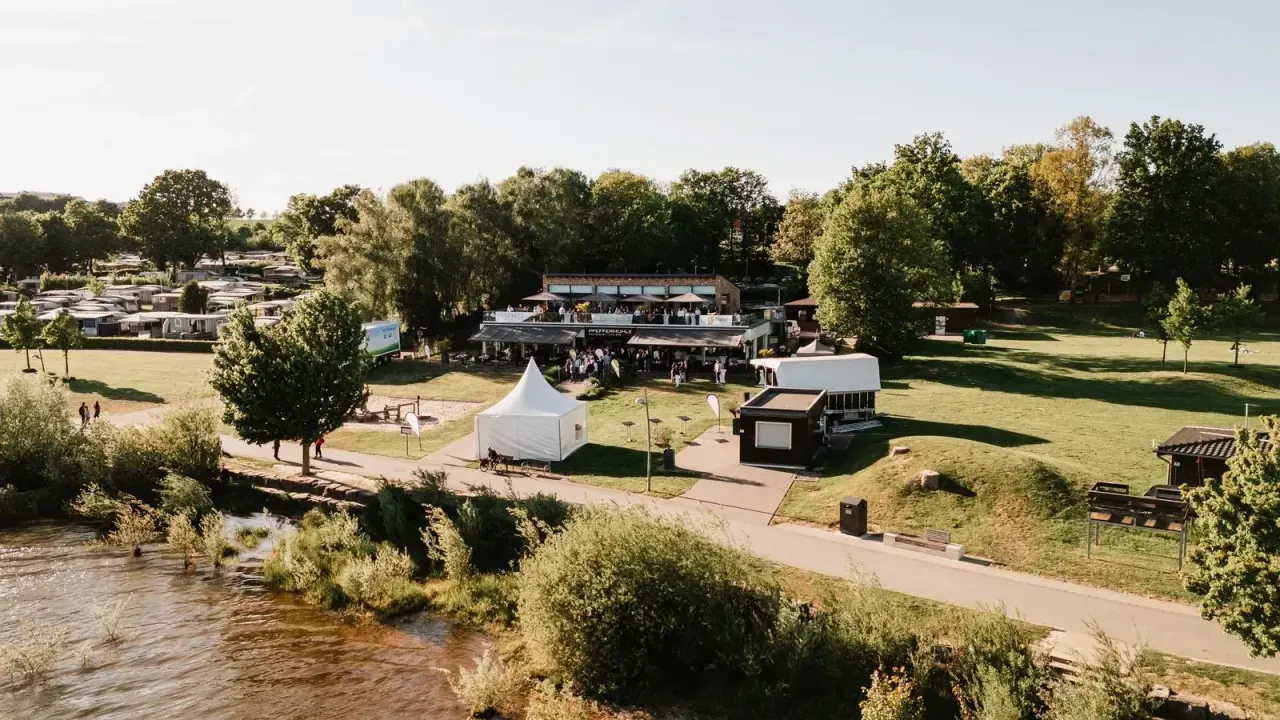 BookNoFees: Restaurant – Pfeffermühle am See – Möhnesee-Körbecke – Pfeffermühle am See, Foto 1