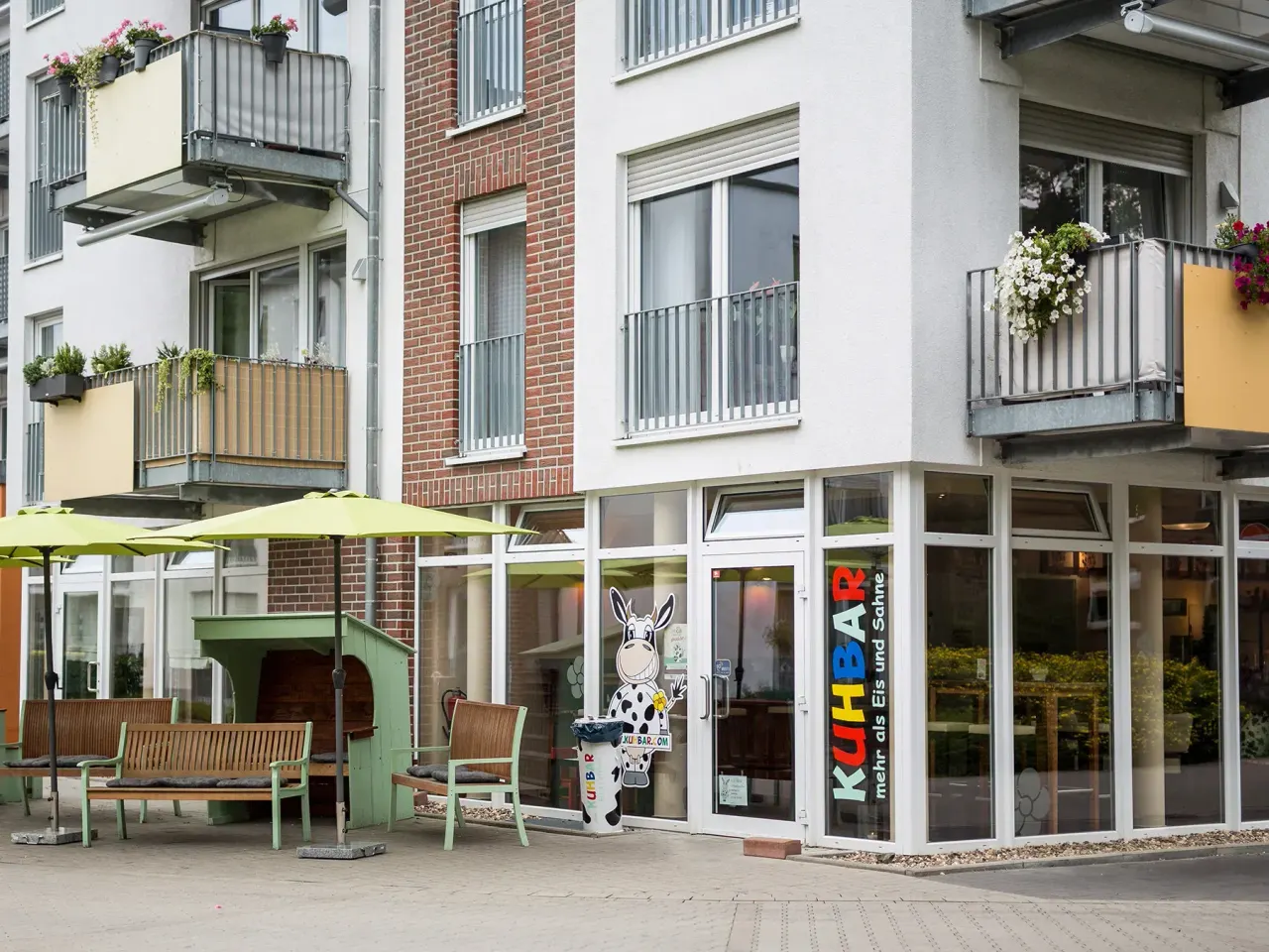 BookNoFees: Eisdiele – KUHBAR Menden – Menden – KUHBAR Menden, Foto 1