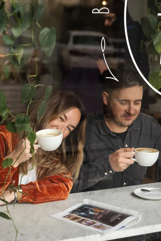 BookNoFees: Café – Bułkę przez Bibułkę – Warsaw – Ein Brötchen durch „Bibułka“, Foto 3