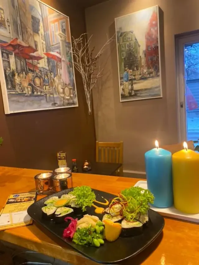 BookNoFees: Imbiss – LZ Poké & Sushi – Stockholm – LZ Poké & Sushi, Foto 3