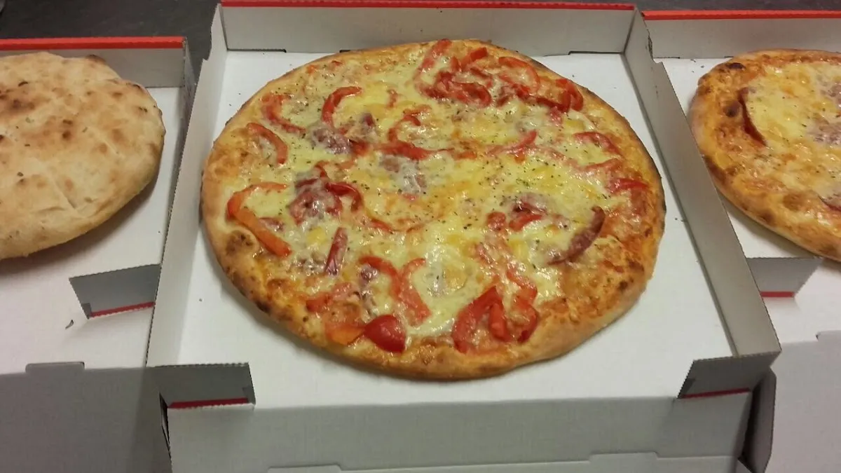 BookNoFees: Restaurant – Pizza Pronto – Kierspe – Pizza Pronto, Foto 1