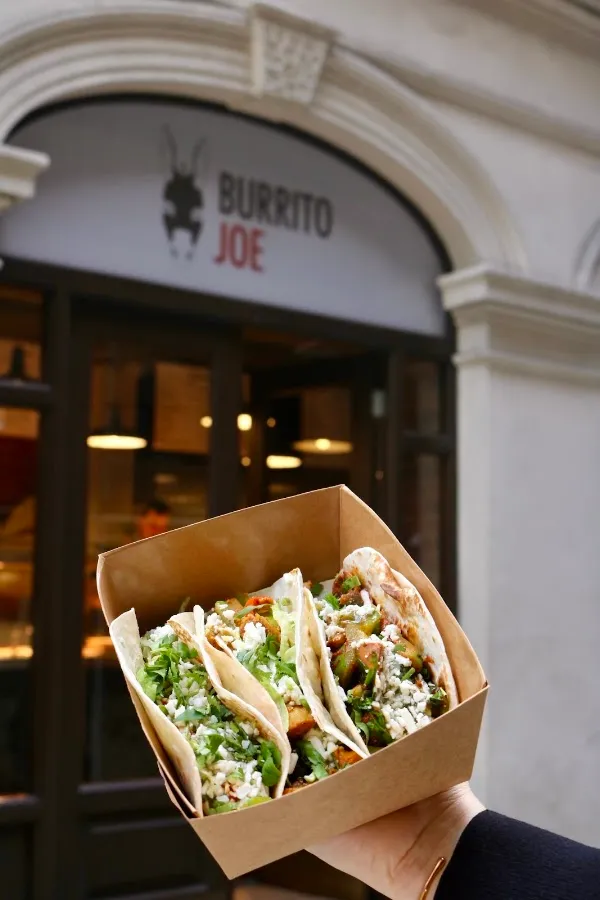 BookNoFees: Imbiss – Burrito Joe – London – Burrito Joe, Foto 3