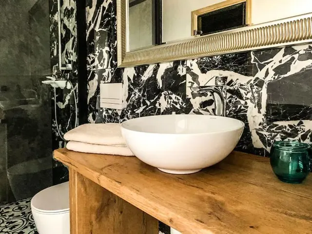 BookNoFees: Ein gemütliches Häuschen mit Sauna und Garten – Borzestowo