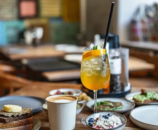 BookNoFees: Café – Cafe Livingstone – Copenhagen – Café Livingstone, Foto 2