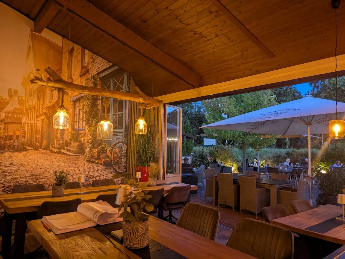 BookNoFees: Restaurant – Bistro Dinellis – Ense – Bistro Dinellis, Foto 1