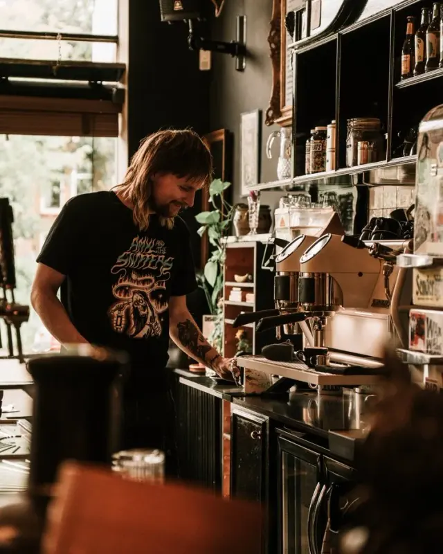 BookNoFees: Café – Subcult – Amsterdam – Subkult, Foto 3