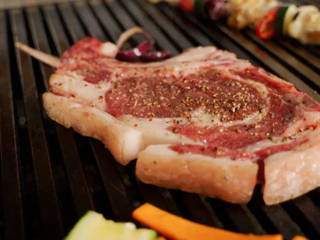 BookNoFees: Imbiss – Grill Mánia – Budapest – Grill-Mania, Foto 2