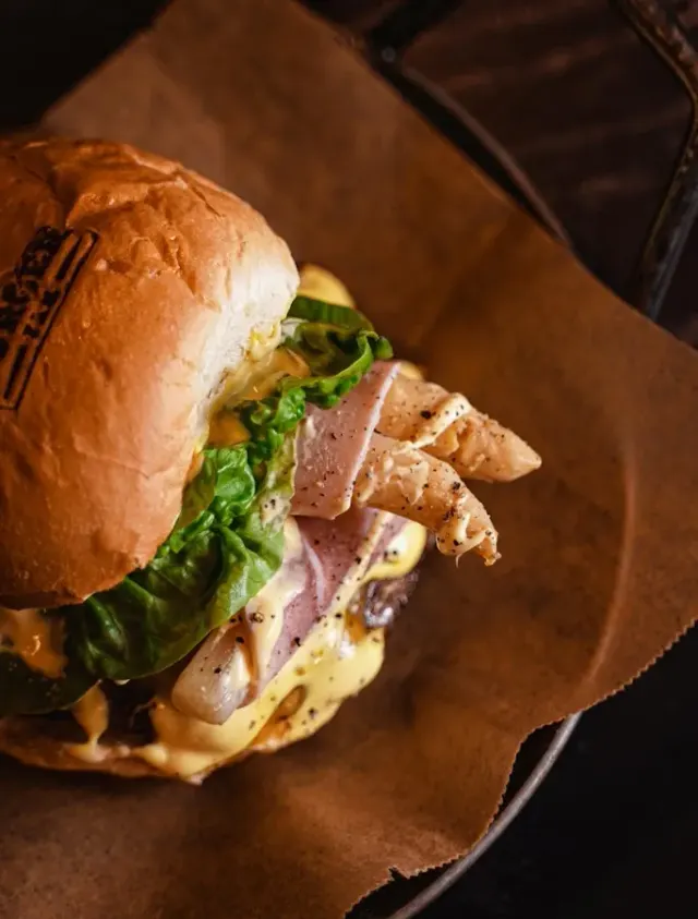 BookNoFees: Restaurant – Burger Fam – Datteln – Familie Burger, Foto 3