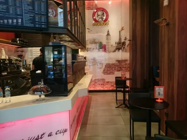 BookNoFees: Café – Mikel – Athens – Mikel, Foto 3