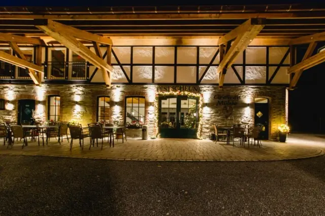 BookNoFees: Landgasthof Grewen-Mühle, Meschede-Calle
