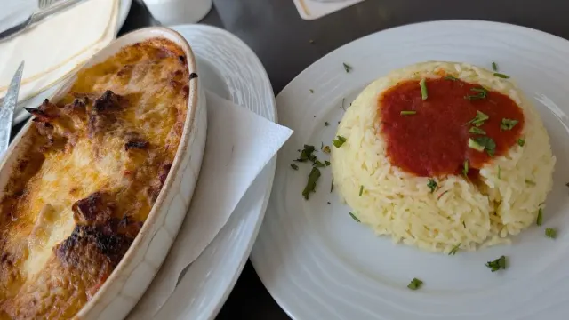 BookNoFees: Restaurant – Mediterrane Kuzina – Altena – Mediterrane Küche, Foto 2