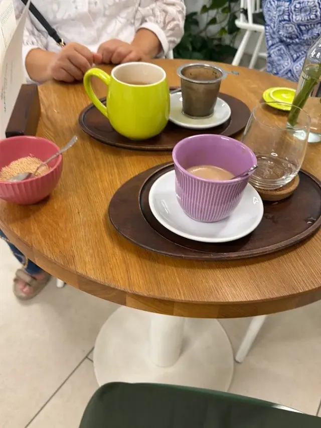 BookNoFees: Café – Martineum café – Bratislava – Martineum-Café, Foto 2
