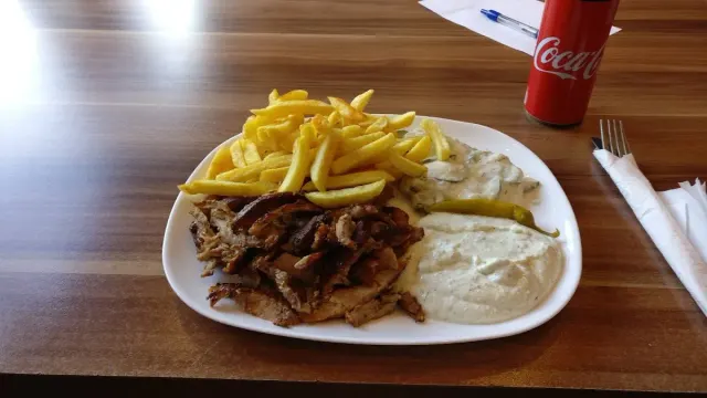 BookNoFees: Restaurant – Elate Grill – Altena – Elate Grill, Foto 3