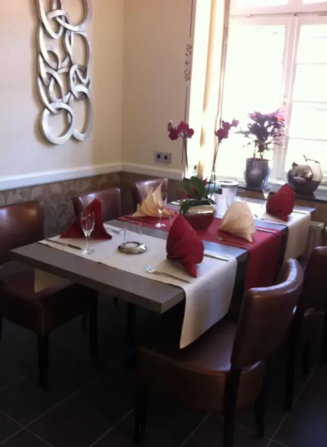 BookNoFees: Restaurant – Haus Drei Könige – Balve – Haus Drei Könige, Foto 2