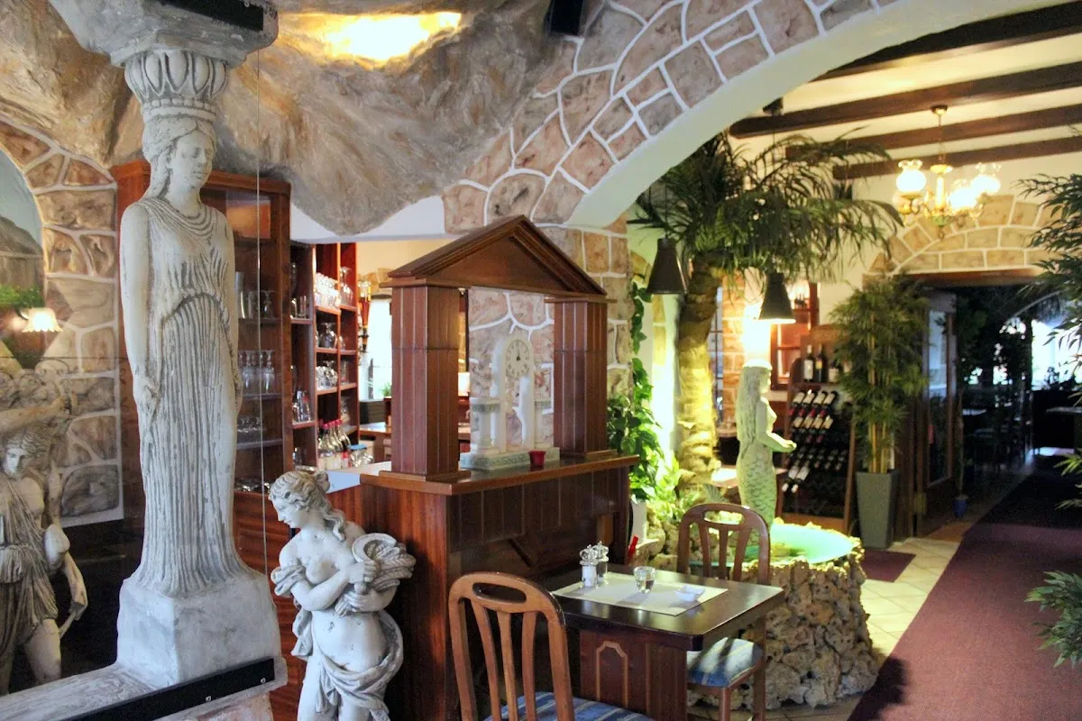 BookNoFees: Restaurant – Restaurant Plaka – Lüdenscheid – Restaurant Plaka, Foto 1