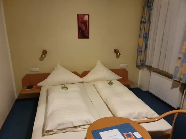 BookNoFees: Restaurant – Landgasthof & Hotel Merje – Kreuztal – Landgasthof & Hotel Merje, Foto 3